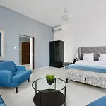 Premium By Hi5 - Astoria Square Budapest