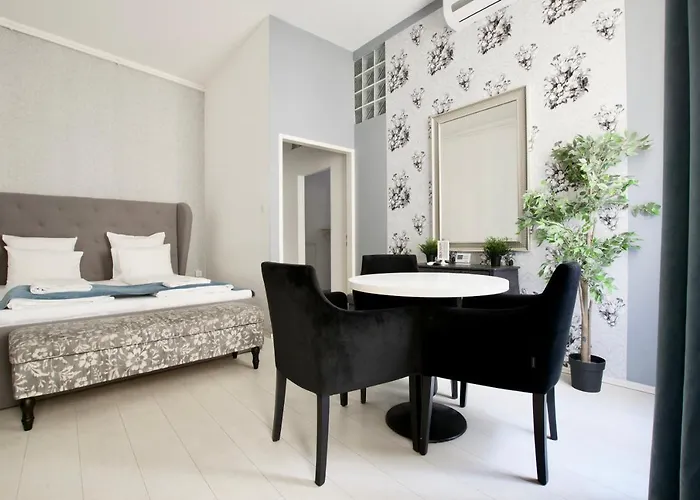 Premium By Hi5 - Astoria Square Lägenhet Budapest