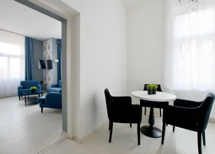 Premium By Hi5 - Astoria Square Lägenhet