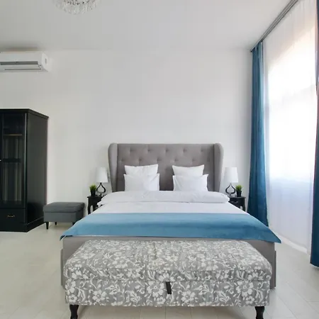 Premium By Hi5 - Astoria Square Appartement *